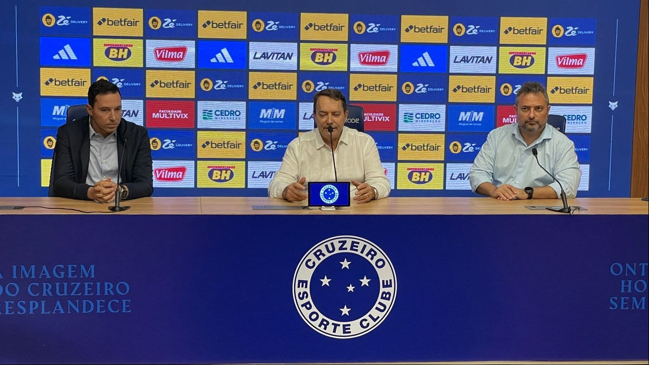 Pedro Júnior, Pedro Lourenço e Alexandre Mattos Pedro Júnior, Pedro Lourenço e Alexandre Mattos em entrevista coletiva na Toca da Raposa 2
