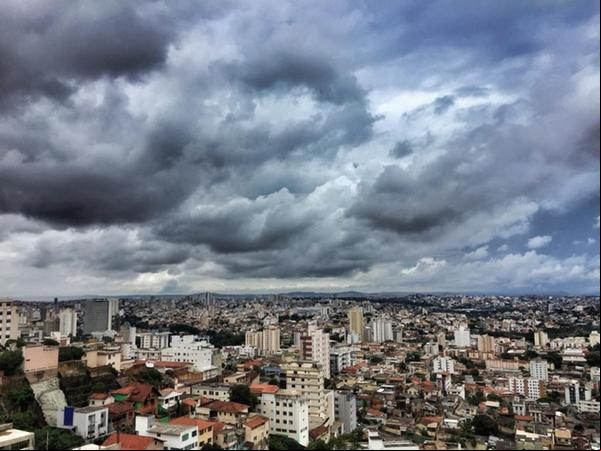 Sábado (31) será com o céu nublado e possibilidade de chuva em Belo Horizonte