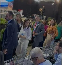 Deputados aliados a Lula deixam evento em Nova Lima
