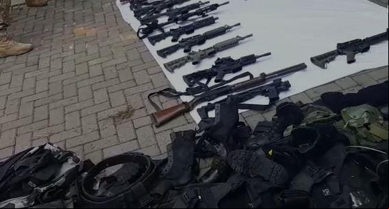 Bandidos mortos em Varginha tinham arma antitanque, fuzis e explosivos