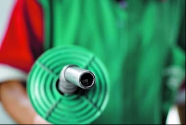 Petrobras estima que gasolina baixará R$ 0,12 nos postos