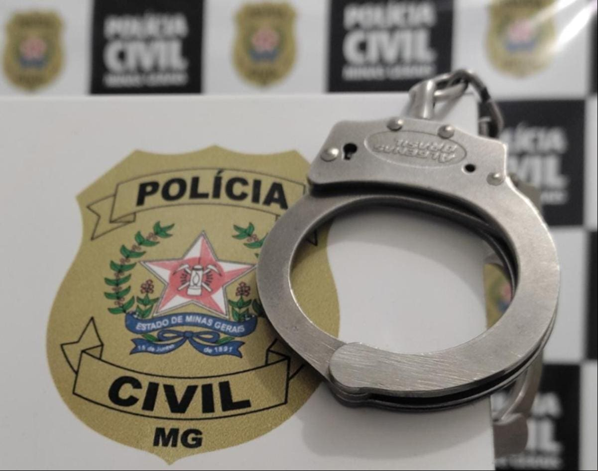 Suspeito foi preso por divulgar fotos íntimos da ex sem o consentimento dela
